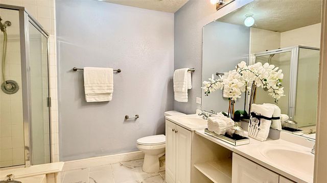 819 Foxborrough Lane, Missouri City, TX 77489
