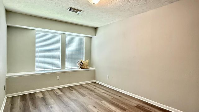 819 Foxborrough Lane, Missouri City, TX 77489