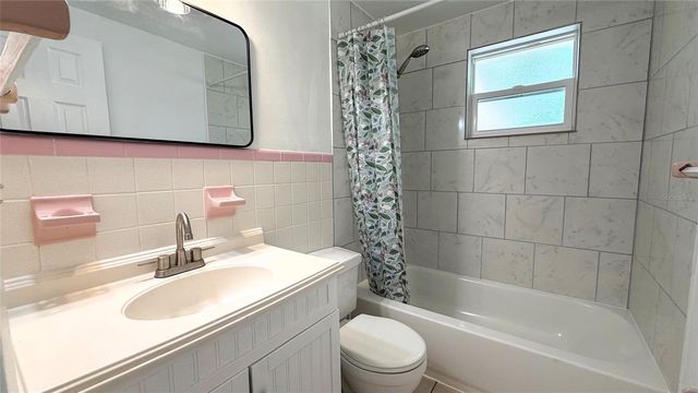 4102 HIGHLAND LOOP, New Port Richey, FL 34652