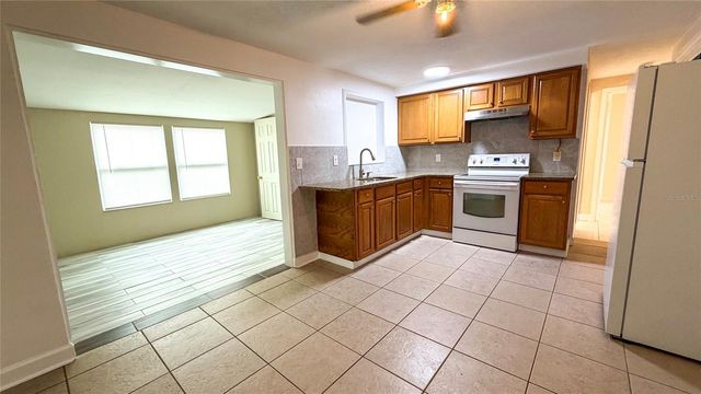 4102 HIGHLAND LOOP, New Port Richey, FL 34652