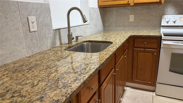4102 HIGHLAND LOOP, New Port Richey, FL 34652