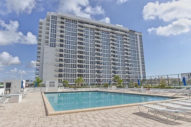 531 N Ocean Blvd 404, Pompano Beach, FL 33062