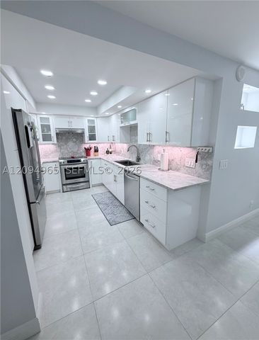 531 N Ocean Blvd 404, Pompano Beach, FL 33062