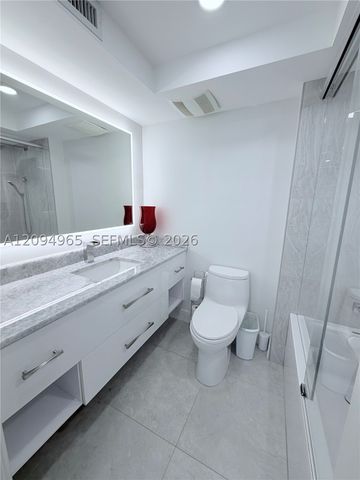 531 N Ocean Blvd 404, Pompano Beach, FL 33062