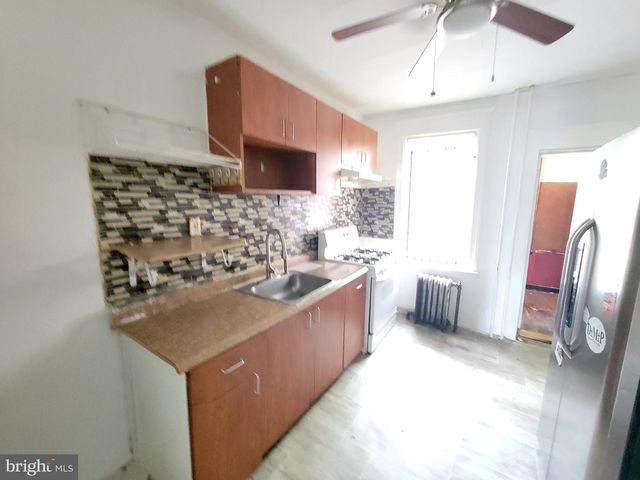 210 S 7TH STREET, Darby, PA 19023