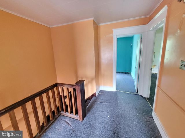 210 S 7TH STREET, Darby, PA 19023