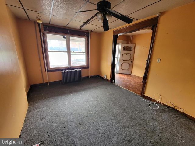 210 S 7TH STREET, Darby, PA 19023