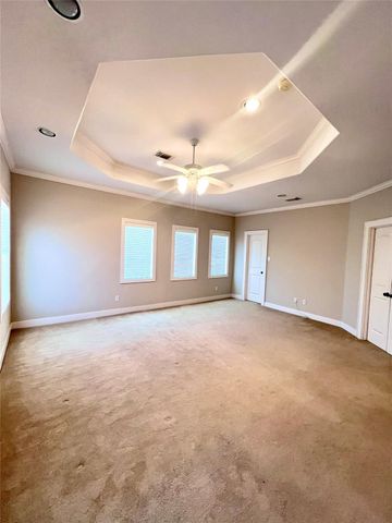 3000 Mcculloch Circle, Houston, TX 77056