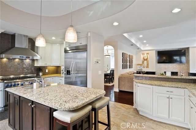 15102 Greenleaf Street, Sherman Oaks, CA 91403