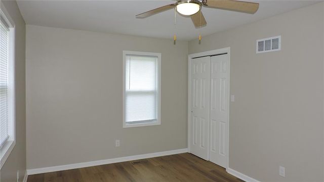 1715 N Pearl Street, Independence, MO 64050
