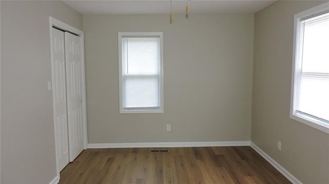 1715 N Pearl Street, Independence, MO 64050