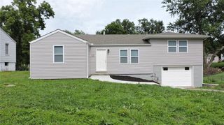 1715 N Pearl Street, Independence, MO 64050
