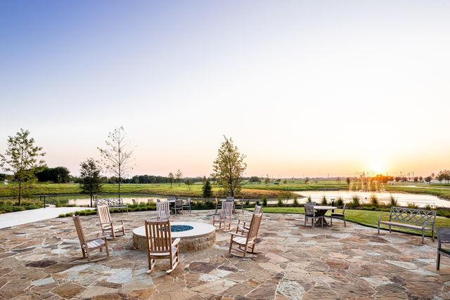 4217 Silver Spur Court, Aubrey, TX 76227