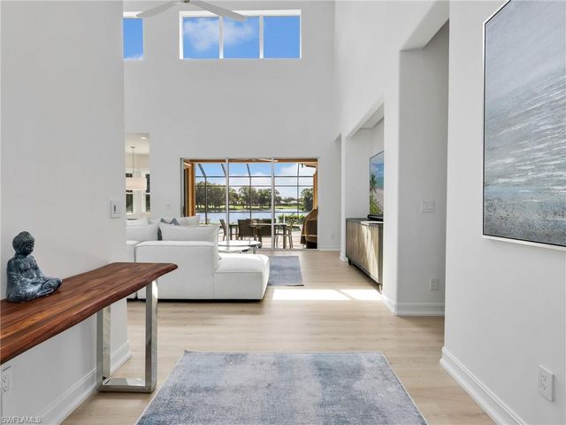 6172 Dogleg DR, Naples, FL 34113