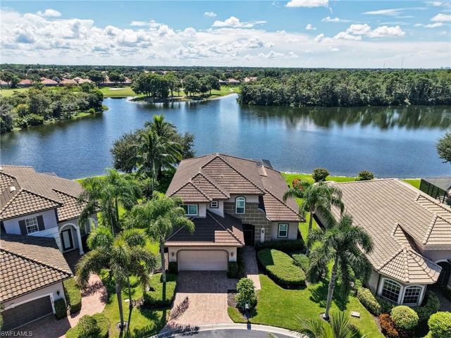 6172 Dogleg DR, Naples, FL 34113