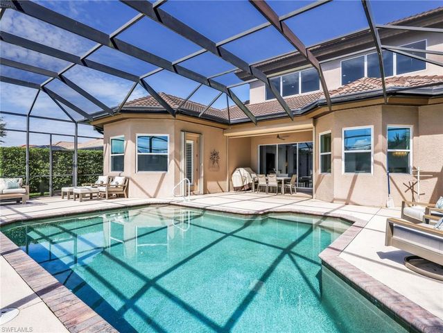 6172 Dogleg DR, Naples, FL 34113