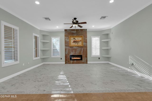 6071 LAGUNA VISTA Drive, El Paso, TX 79932