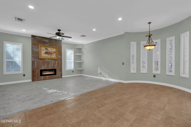 6071 LAGUNA VISTA Drive, El Paso, TX 79932