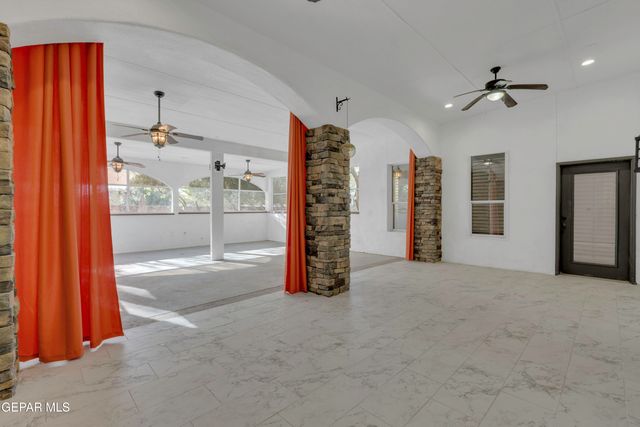 6071 LAGUNA VISTA Drive, El Paso, TX 79932