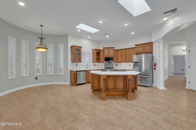 6071 LAGUNA VISTA Drive, El Paso, TX 79932