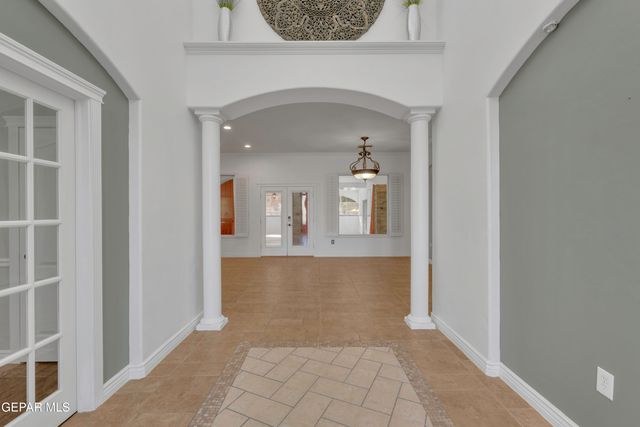 6071 LAGUNA VISTA Drive, El Paso, TX 79932