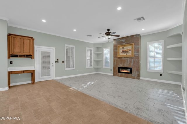 6071 LAGUNA VISTA Drive, El Paso, TX 79932