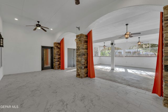 6071 LAGUNA VISTA Drive, El Paso, TX 79932