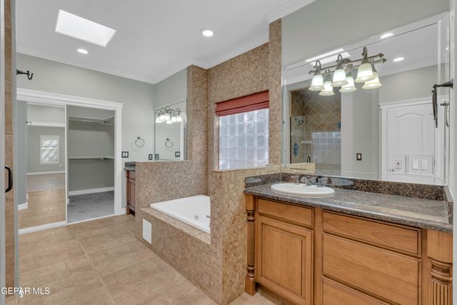 6071 LAGUNA VISTA Drive, El Paso, TX 79932