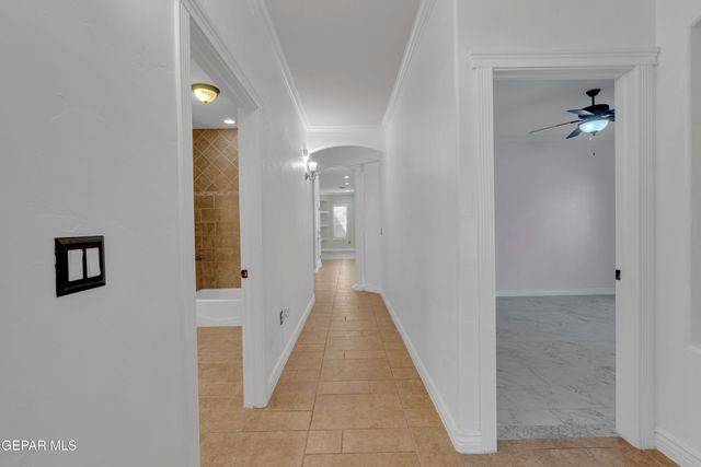 6071 LAGUNA VISTA Drive, El Paso, TX 79932