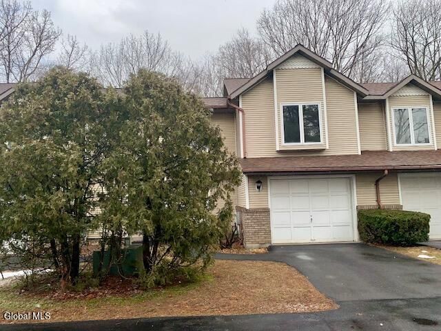 553C Sand Creek Road, Colonie, NY 12205