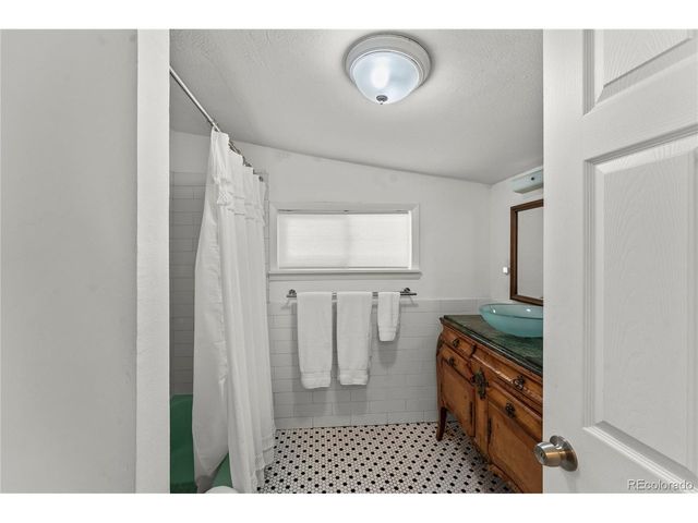 2706 W Pikes Peak Ave, Colorado Springs, CO 80904