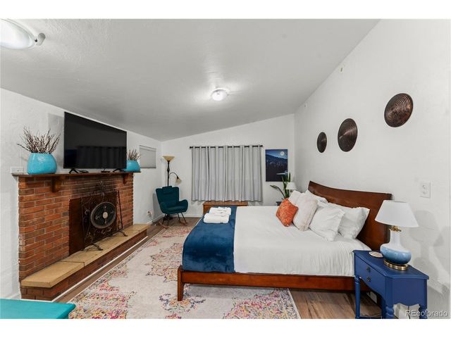 2706 W Pikes Peak Ave, Colorado Springs, CO 80904