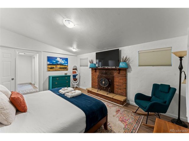 2706 W Pikes Peak Ave, Colorado Springs, CO 80904