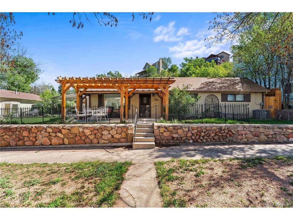 2706 W Pikes Peak Ave, Colorado Springs, CO 80904