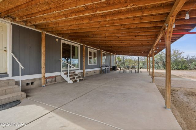 12095 W Daviti Lane, Tucson, AZ 85736