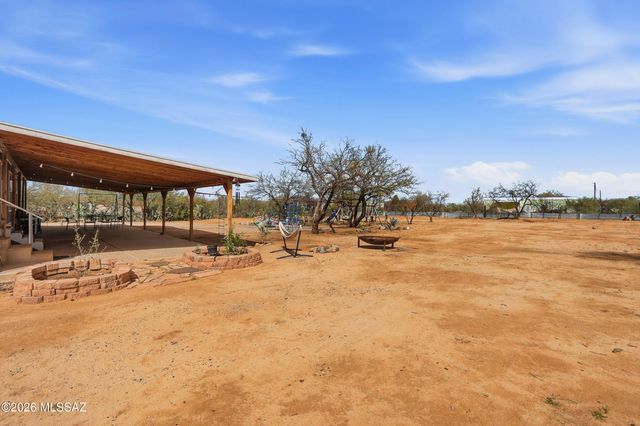 12095 W Daviti Lane, Tucson, AZ 85736