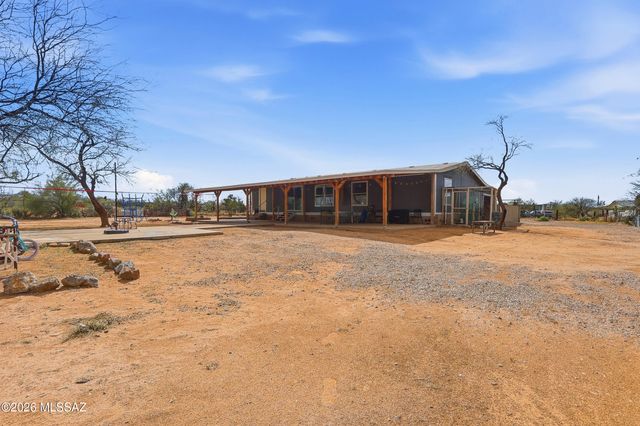 12095 W Daviti Lane, Tucson, AZ 85736