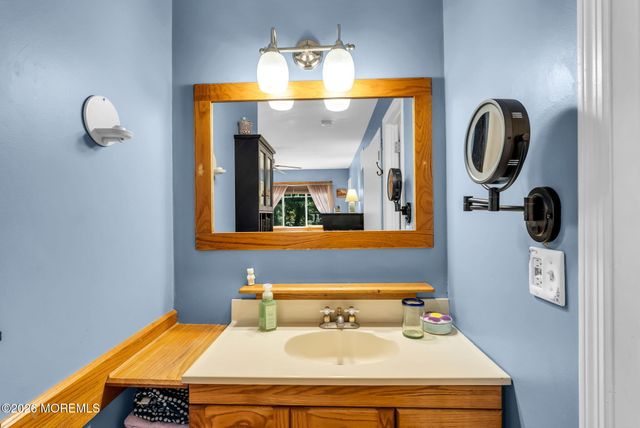 598 Reed Road, Jackson, NJ 08527