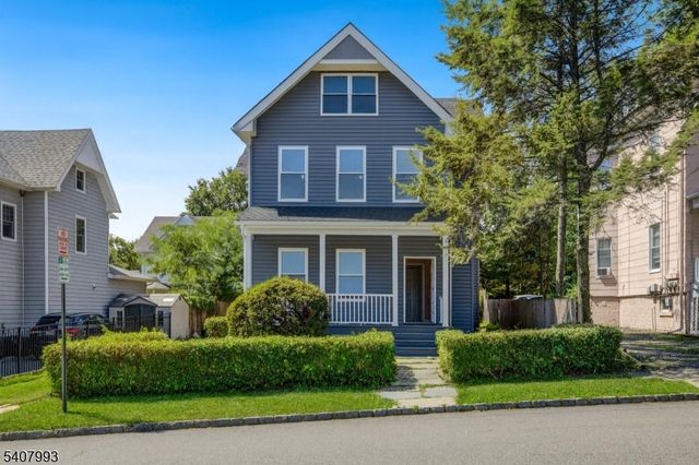 153 Walnut St 2, Montclair Twp., NJ 07042