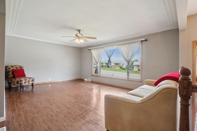 122 Park Lane, Waterloo, IA 50702