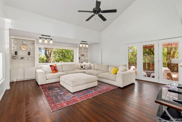 805 Summerwood, New Braunfels, TX 78130
