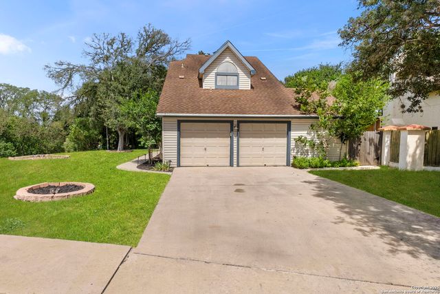 805 Summerwood, New Braunfels, TX 78130