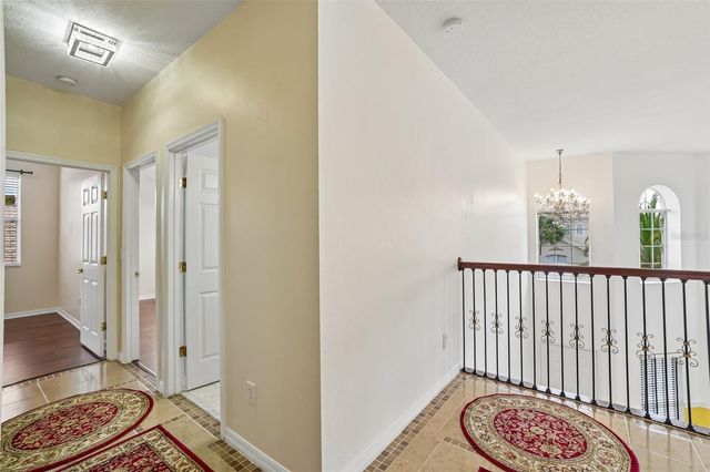 18032 MALAKAI ISLE DRIVE, Tampa, FL 33647