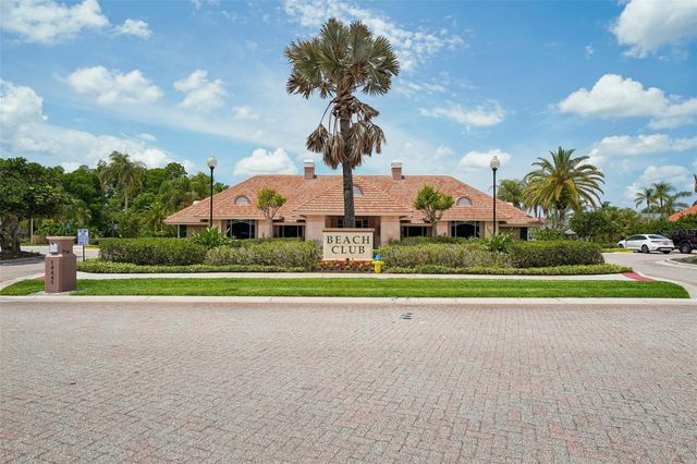 18032 MALAKAI ISLE DRIVE, Tampa, FL 33647