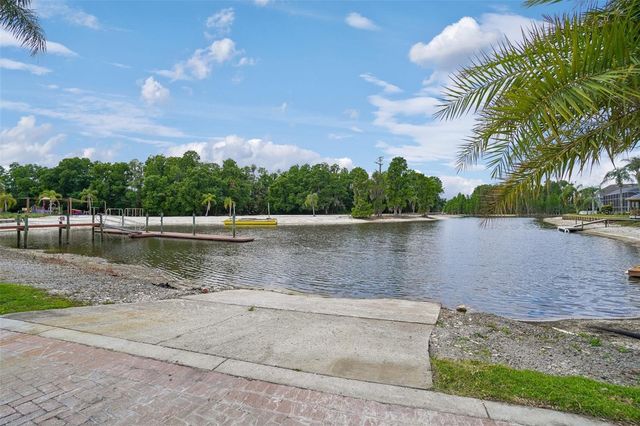 18032 MALAKAI ISLE DRIVE, Tampa, FL 33647