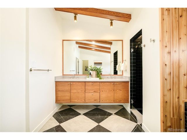 1641 Zenobia St, Denver, CO 80204
