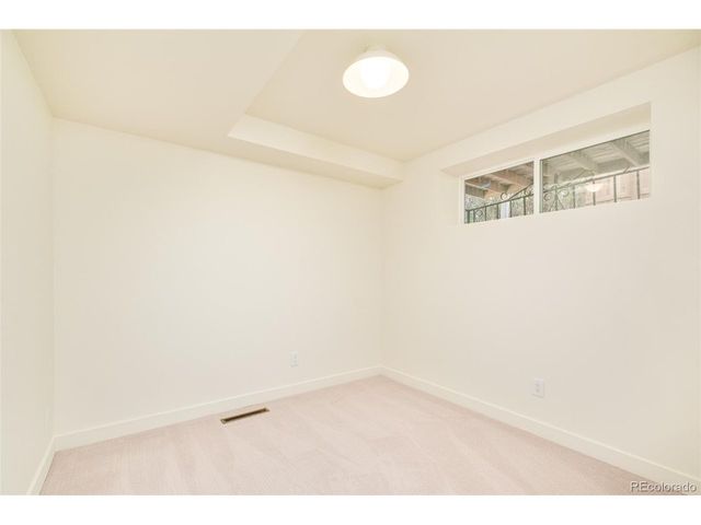1641 Zenobia St, Denver, CO 80204