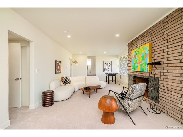 1641 Zenobia St, Denver, CO 80204