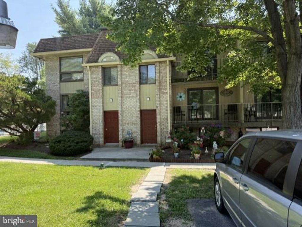 314 SAYBROOKE LN, Wallingford, PA 19086