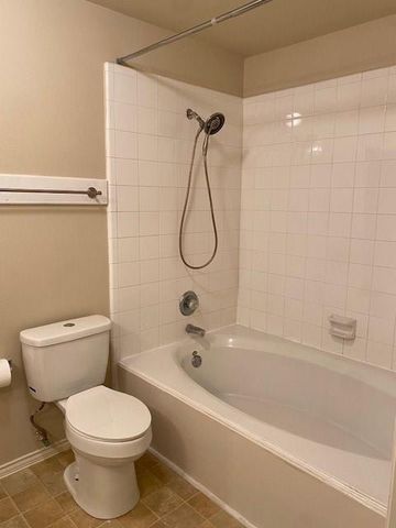 6815 Independence Boulevard, Baytown, TX 77521